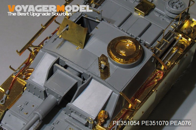 Maquette Voyager PE351054 StuG.III Ausf.G allemand de la Seconde Guerre mondiale (première production, version de base) (pour TAMIYA 35197 / DRAGON 6320, 6454, 6927 / DW35021) 1/35 – image 2