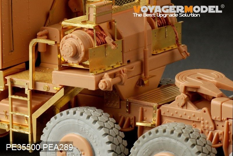 Modèle Voyager PE35500 Tracteur routier américain moderne M1070 (modèle de base pour HOBBYBOSS 85502, échelle 1/35) – image 12