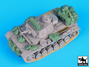 Black Dog T72037 German Pz.Kpw III Ausf.N DAK accessories set for Dragon 1/72 – imagen 3