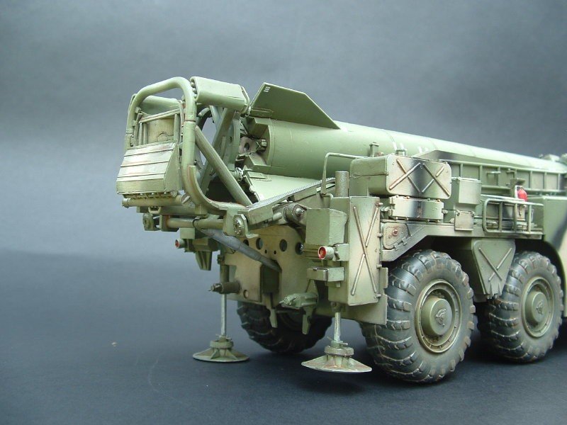 Dragon 3520 SS-1c SCUD B w/MAZ-543 1/35 – zdjęcie 7