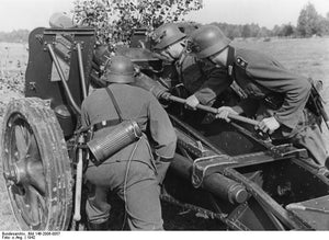 First To Fight PL102 Niemieckie Ciężkie Działo Piechoty 15cm sIG33 1/72 – zdjęcie 4
