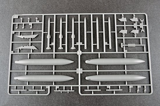 Trumpeter 05811 Chinese J-20 Mighty Dragon 1/48 – imagen 4