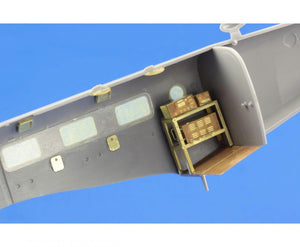 Eduard 49722 C-45F interior S. A. ICM 1/48 – imagen 2