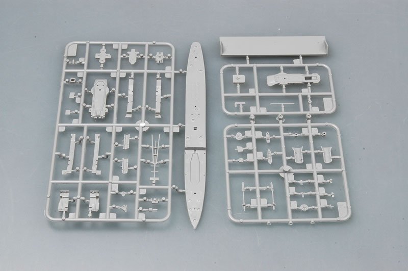Trumpeter 05759 Destroyer de classe Tribal HMS Huron (G24) 1944 1/700 – image 5