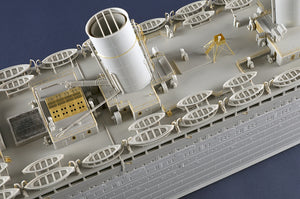 Trumpeter 03720 Olympic 1/200 – zdjęcie 37