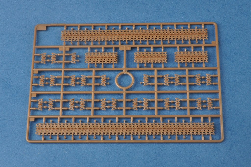 Hobby Boss 83842 Soviet T-35 Heavy Tank -Before – immagine 12