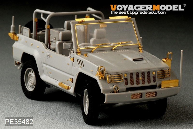 Voyager Model PE35482 JSDF type 73 Light Truck (shin) for TRUMPETER 05520 1/35 – immagine 9