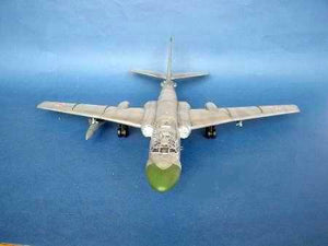 Trumpeter 01613 Tupolev Tu-16K-10 BADGER C 1/72 – Bild 4
