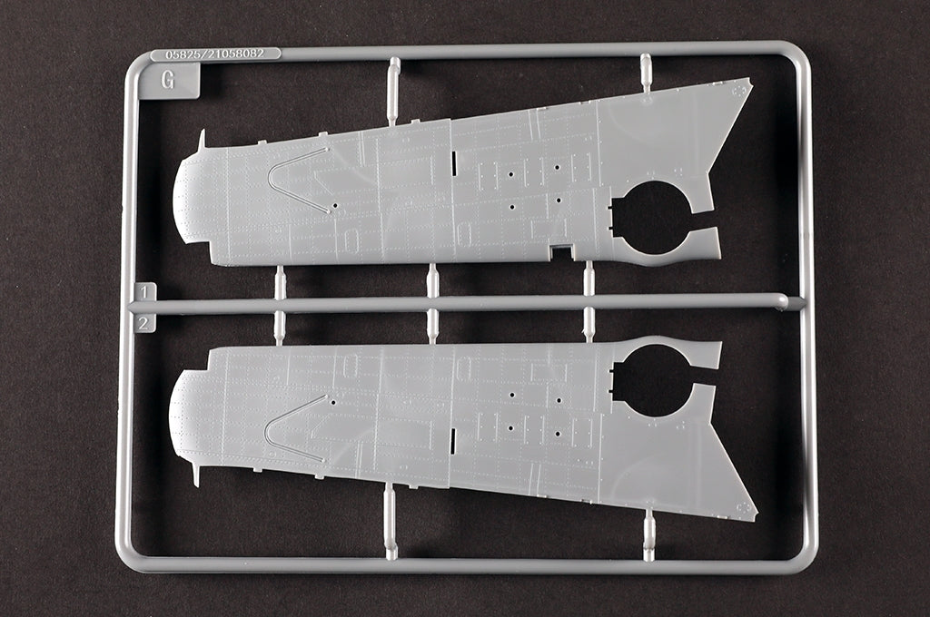 Trumpeter 05825 Fairey Barracuda WW II Torpedo Bomber 1/48 – Bild 10