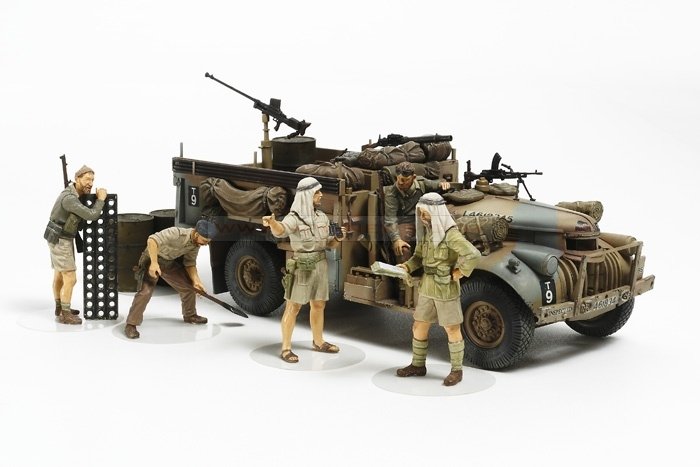 Tamiya 32407 British LRDG Command Car North Africa (w/7 Figures) 1/35 – zdjęcie 2