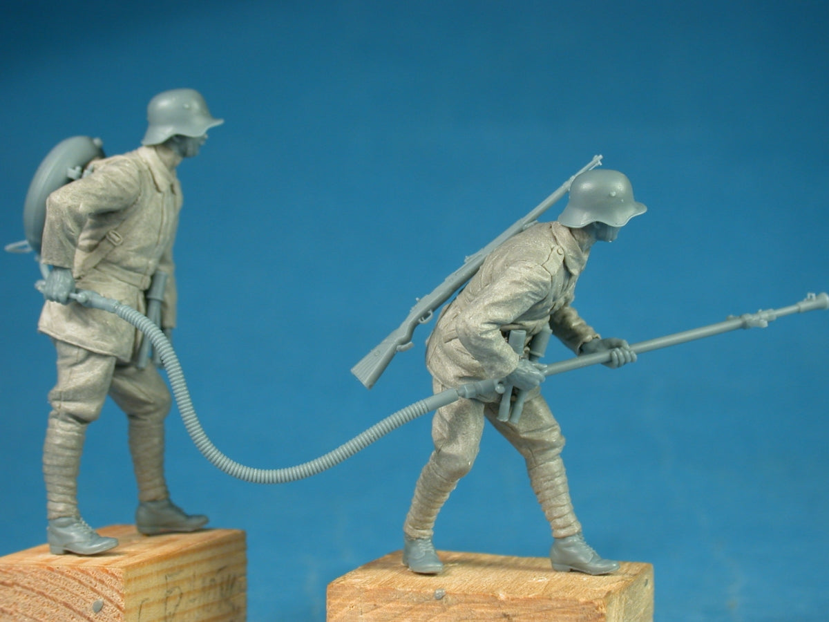 Copper State Models F35-045 Escouade de lance-flammes du Freikorps allemand 1/35 – image 4
