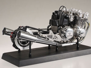 Tamiya 16023 Kawasaki Z1300 Motorcycle Engine 1/6 – image 3