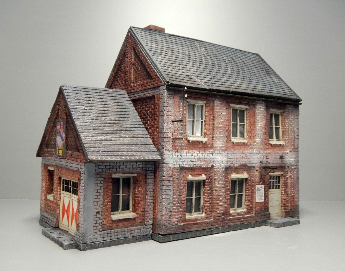 RT-Diorama 35210 Town House (Modular System) 1/35 – immagine 4
