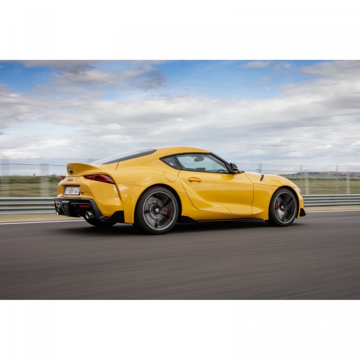 Peinture Mr. Paint MRP-C020 Toyota GR Supra Jaune Éclair 30 ml – image 2