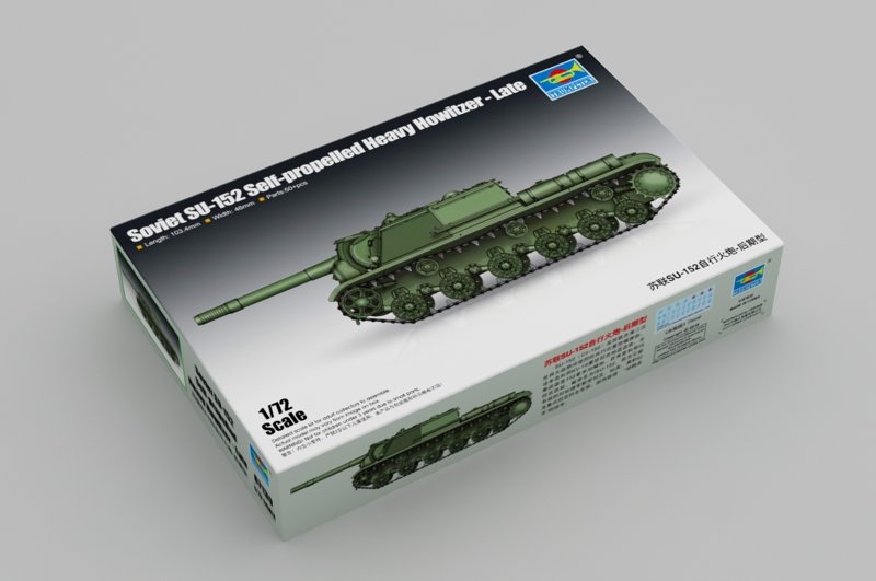 Trumpeter 07130 Soviet SU-152 Self-propelled Heavy Howitzer - Late 1/72 – Bild 2