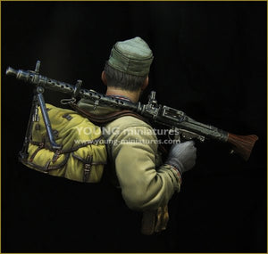 Young Miniatures YM1860 SS GEBIRGSJAGER WWII 1/10 – immagine 6