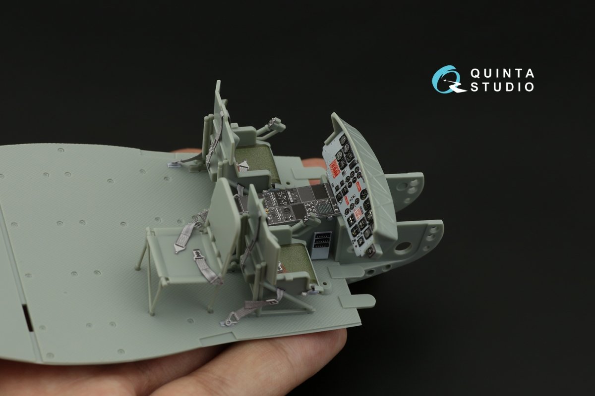 Intérieur imprimé en 3D et coloré sur papier décalcomanie Quinta Studio QD35049 UH-1C (Academy) 1/35 – image 5