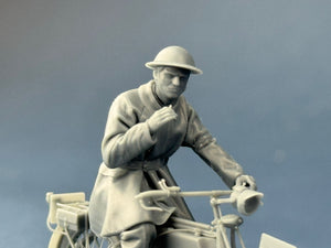 Copper State Models F35-061 British Dispatch Rider on a short break ( Motorcycle not included) 1/35 – imagen 3