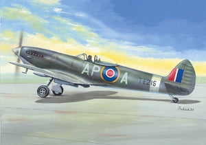 Maquette AZ AZ7633 Spitfire HF.Mk.IX « Verrière bulle » au 1/72