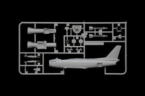 Italeri 1426 F-86F Sabre 1/72 – image 10
