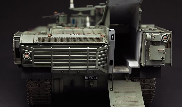 Meng Modèle SS-008 ISRAËL TRANSPORTEUR DE PERSONNES BLINDÉ LOURD ACHZARIT LATE (1/35) – image 4