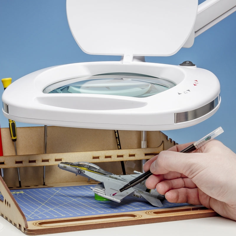 Lightcraft LC9100LED-EU Wide Lens LED Magnifier Lamp with Dual Dimmer / Lampa powiększająca LED z szeroką soczewką i podwójną regulacją jasności – Bild 2