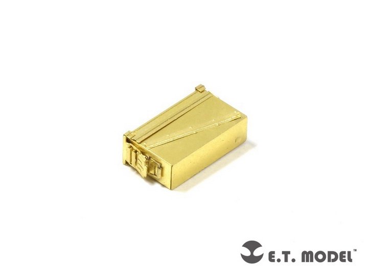 ET Model EA35-038 US ARMY PA-120 40mm Ammo Box 1/35 – image 2