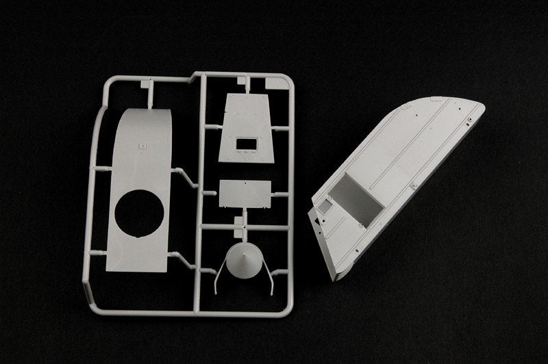 Trumpeter 02321 Soviet NKL-26 Armoured Aerosan 1/35 – Bild 3