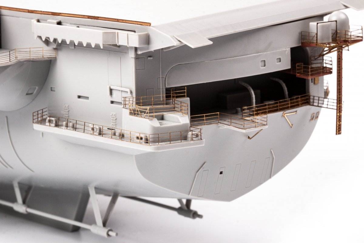 Eduard 53283 USS Constellation CV-64 part 3 - railings &amp;amp; safety nets TRUMPETER 1/350 – imagen 11