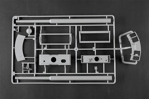 Trumpeter 00944 Pz.Kpfw.VI Ausf.E Sd.Kfz.181 Tiger I (Medium Production) 1/16 – immagine 25