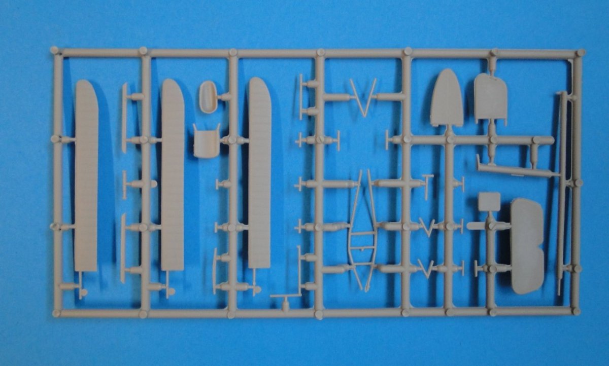Fly 48003 Focke Achgelis Fa 330 1/48 – Bild 3