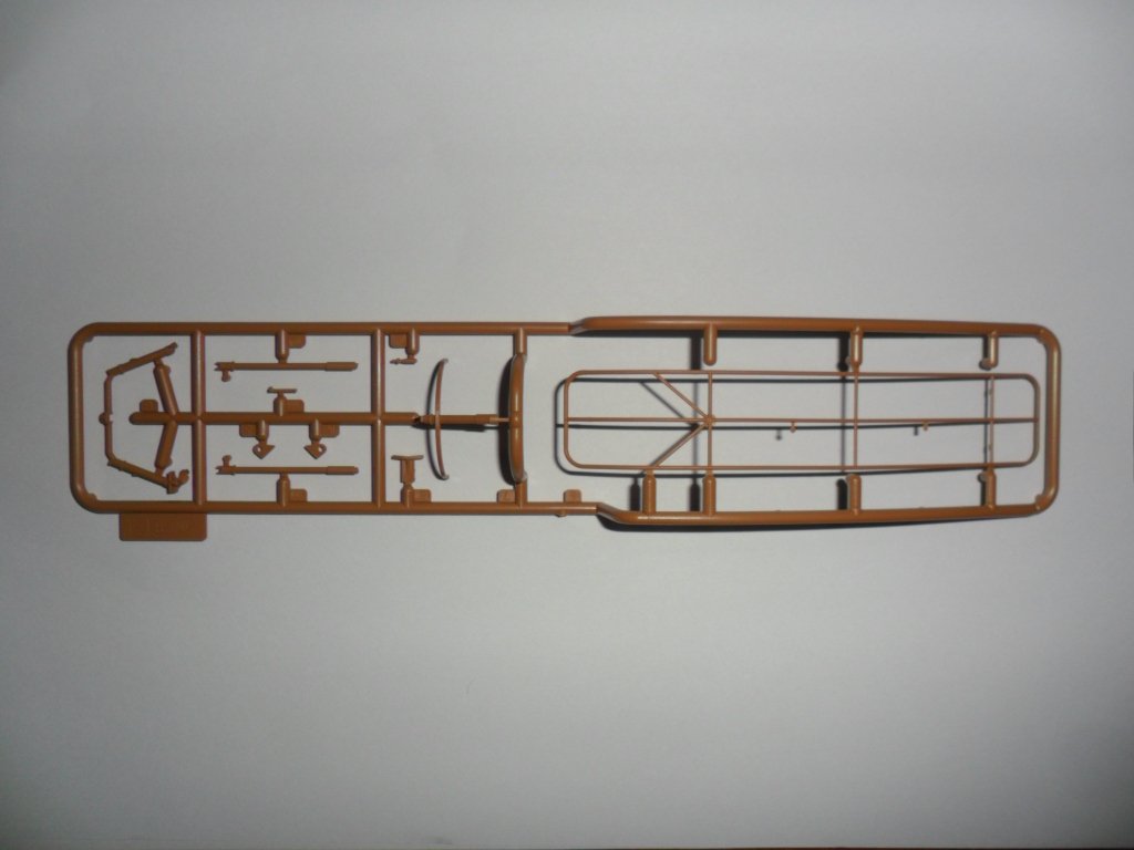ICM 35376 Panzerspahwagen P 204 (f) Railway, WWII German Armoured Vehicle 1/35 – Bild 10