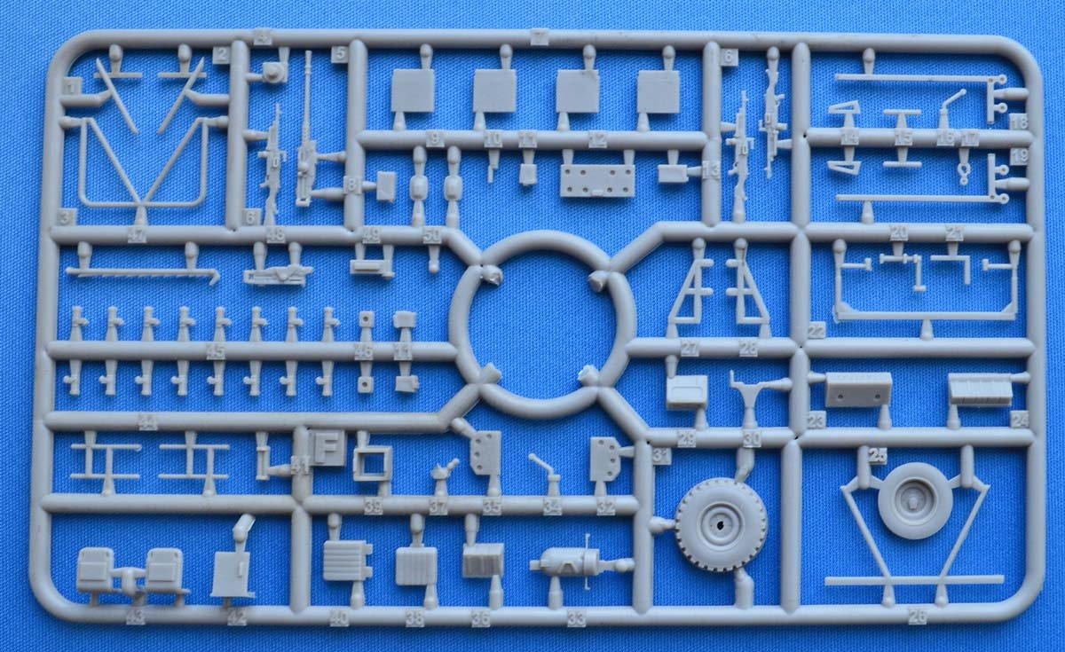 ACE 72458 JACAM 4x4 Unimog for long-range patrol missions 1/72 – immagine 4