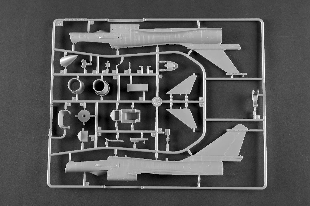 Trumpeter 01698 Chinese J-10C Fighter 1/72 – Bild 16