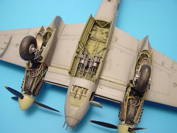 Aires 4152 MOSQUITO FB Mk.VI soute à bombes 1/48 Tamiya