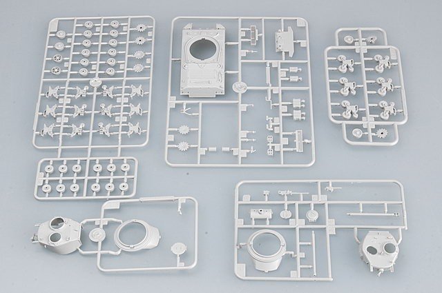 Trumpeter 07226 M4A3 76(W) TANK 1/72 – immagine 4