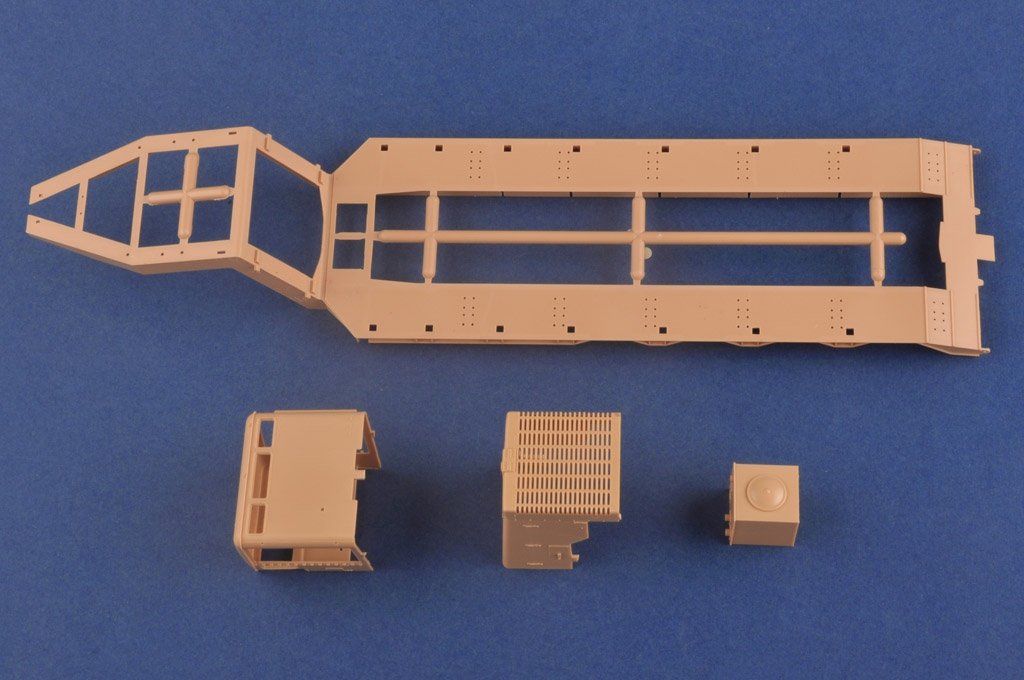 Hobby Boss 85519 M911 C-HET avec semi-remorque pour engins lourds m747 (1/35)  – image 19