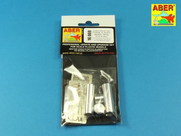 Aber 16069 GERMAN MEDIUM TANK Pz.Kpfw. IV, Ausf.H (Sd.Kfz. 161/2) Vol.10 - Air filters 1/16 – immagine 14