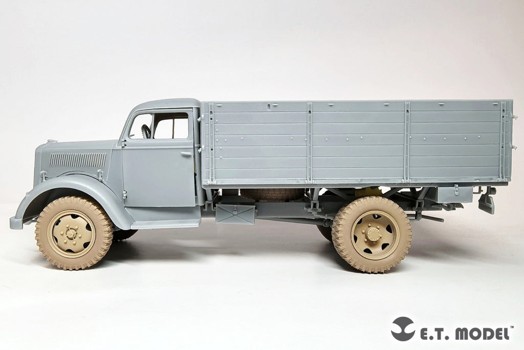 ET Model P35-169 WWII German 3t 4x2 Cargo Truck Sagged Wheels 1/35 – image 7