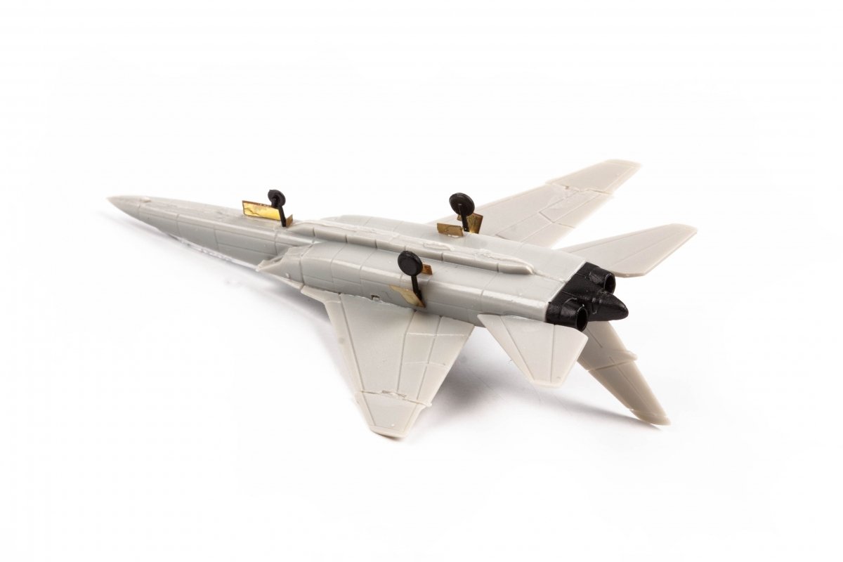 Eduard 53295 USS Nimitz CVN-68 part 1 TRUMPETER 1/350 – Bild 2