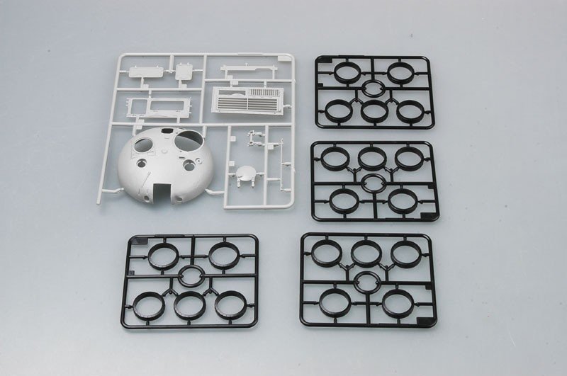 Trumpeter 00376 Soviet T-62 Main Battle Tank Mod.1962 1/35 – image 4