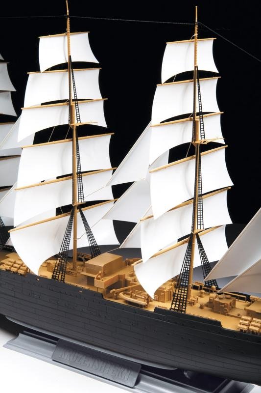 Zvezda 9045 &amp;quot;Krusenstern&amp;quot; Sailing Ship 1/200 – Bild 4