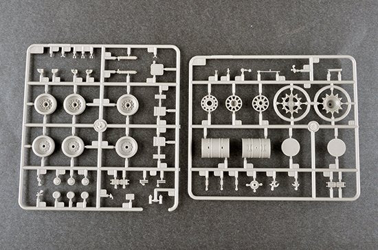 Trumpeter 09579 Russian T-80UE-1 MBT 1/35 – image 7