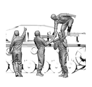 Glowel Miniatures 48007 German Tank crew loadin ammo 1/48 – imagen 2