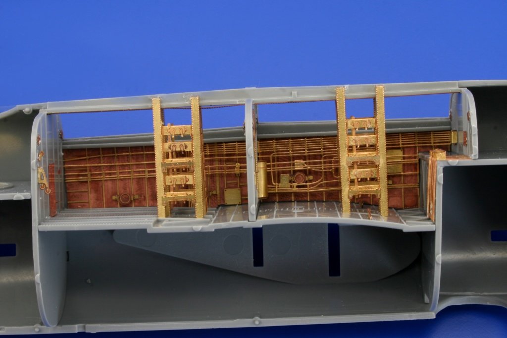 Eduard 72489 B-24 bomb bay 1/72 HASEGAWA – imagen 3