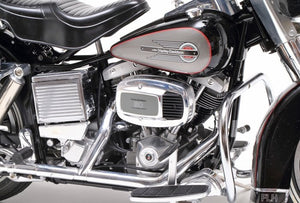 Tamiya 16037 Harley Davidson FLH Classic - Black 1/6 – imagen 3