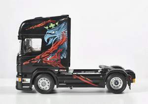 Italeri 3879 Scania R730 The Griffin 1/24 – image 3