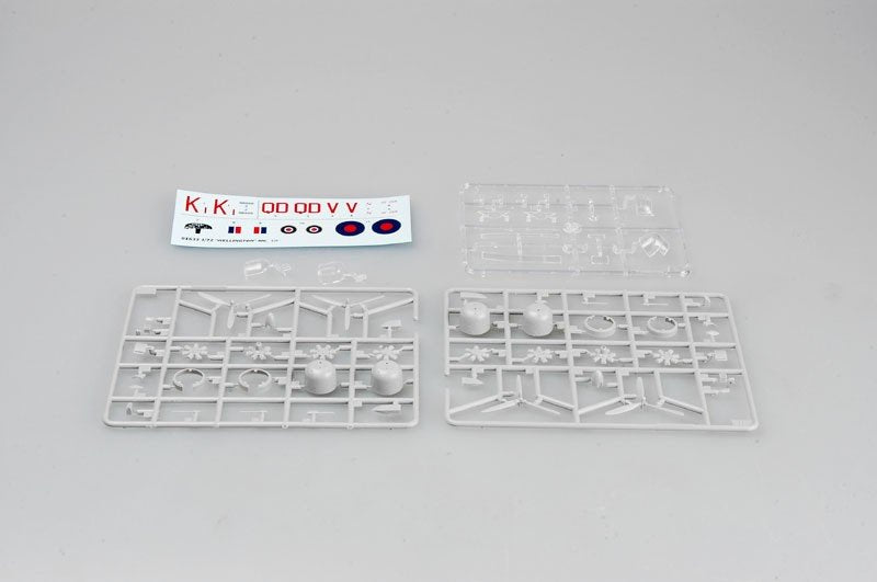 Trumpeter 01633 Vickers Wellington GR.MK XIV 1/72 – zdjęcie 11