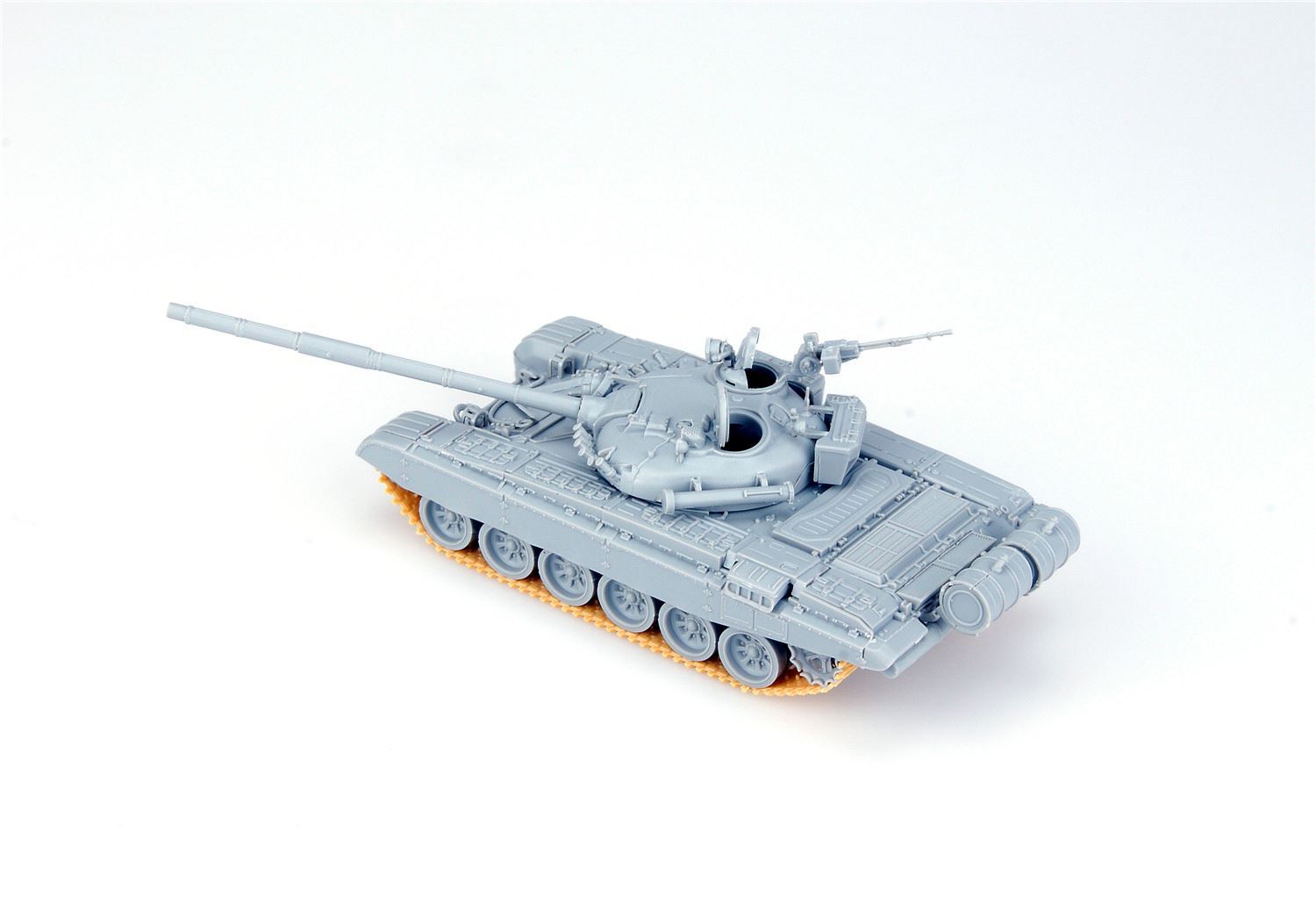 T-Model A72004 Modern U.S. M153 CROWS II System + Tank Urban Survival Kit 1/72 – image 3