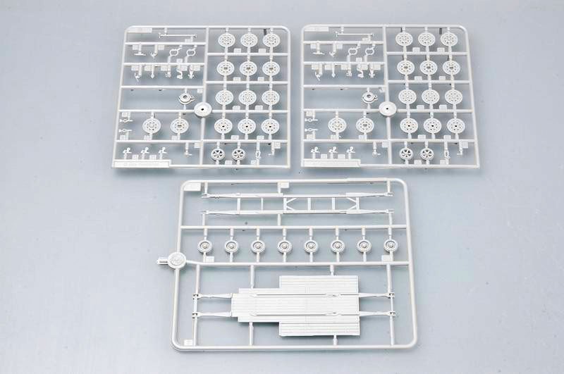 Trumpeter 07275 German Sd.Kfz.9 (18t) Half-Track Sd.Ah.116 Trailer 1/72 – Bild 4